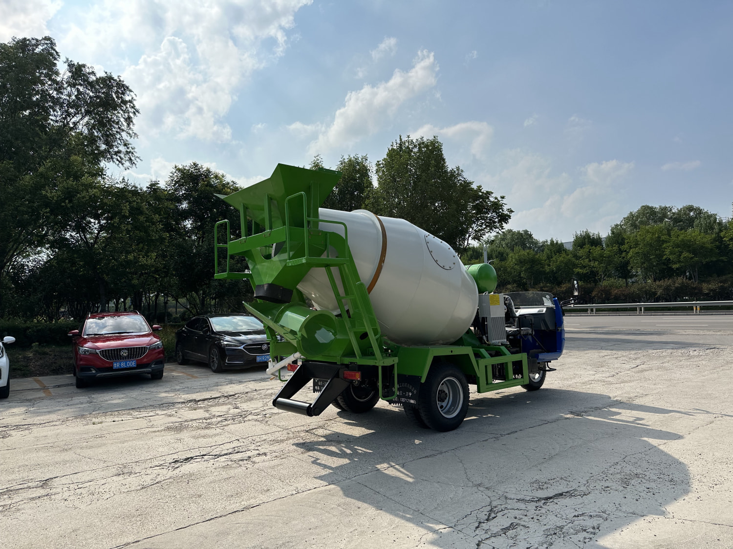 Wuzheng Concrete Mixing Equipment real photo 2