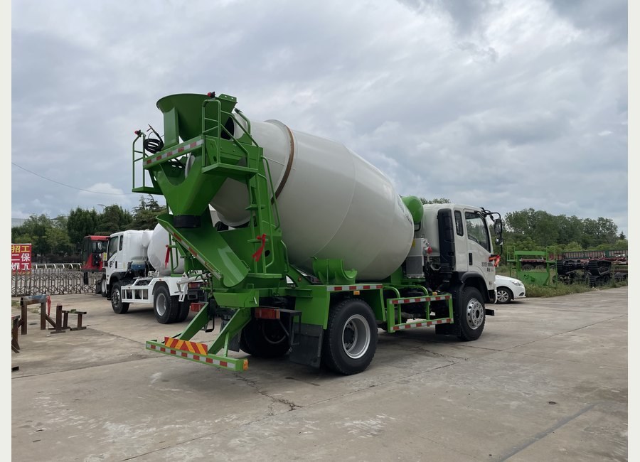Concrete mixer truck delivery preparation