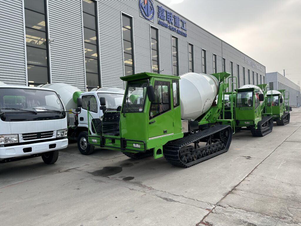Concrete Mixer Truck For Difficult Terrain: A Practical Solution For Challenging Jobsites