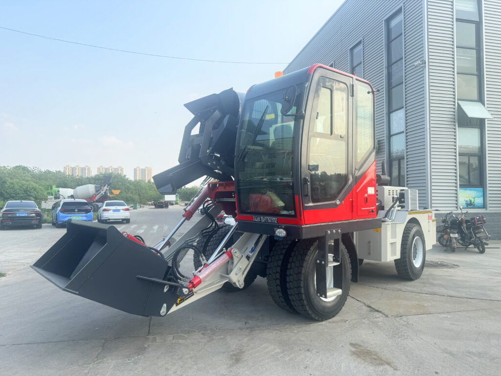 JL5500 Front-Cab Self-Loading Concrete Mixer real photo 3